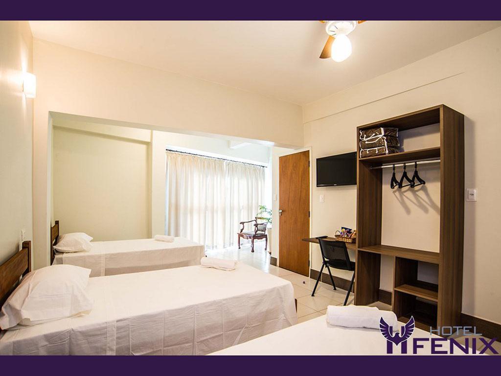 Hotel Fenix Assis Habitación foto