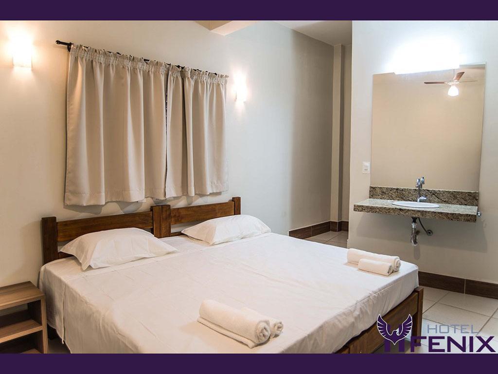 Hotel Fenix Assis Habitación foto